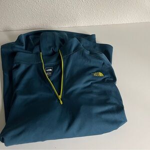 The North Face flash dry 1/4 zip